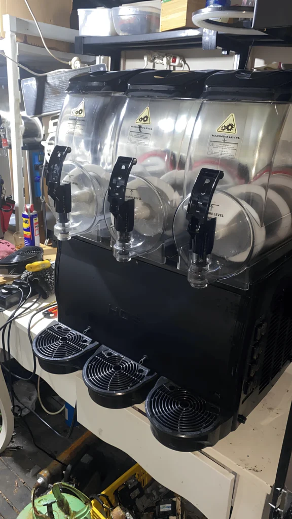 מכונת ברד 3 ראשים להשכרה - דגם HOXK